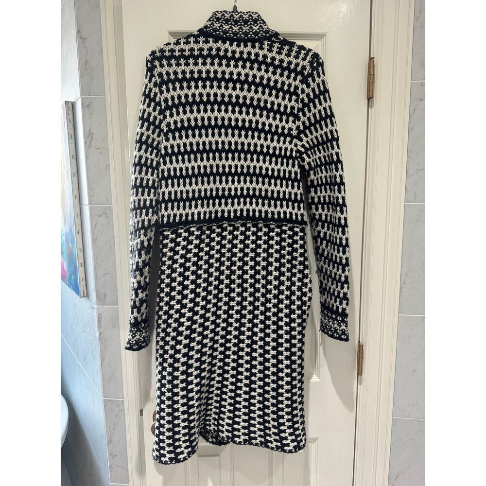 Cynthia Rowley Long Cardigan Sweater – Black & White Geometric Knit – Size M - Picture 3 of 3